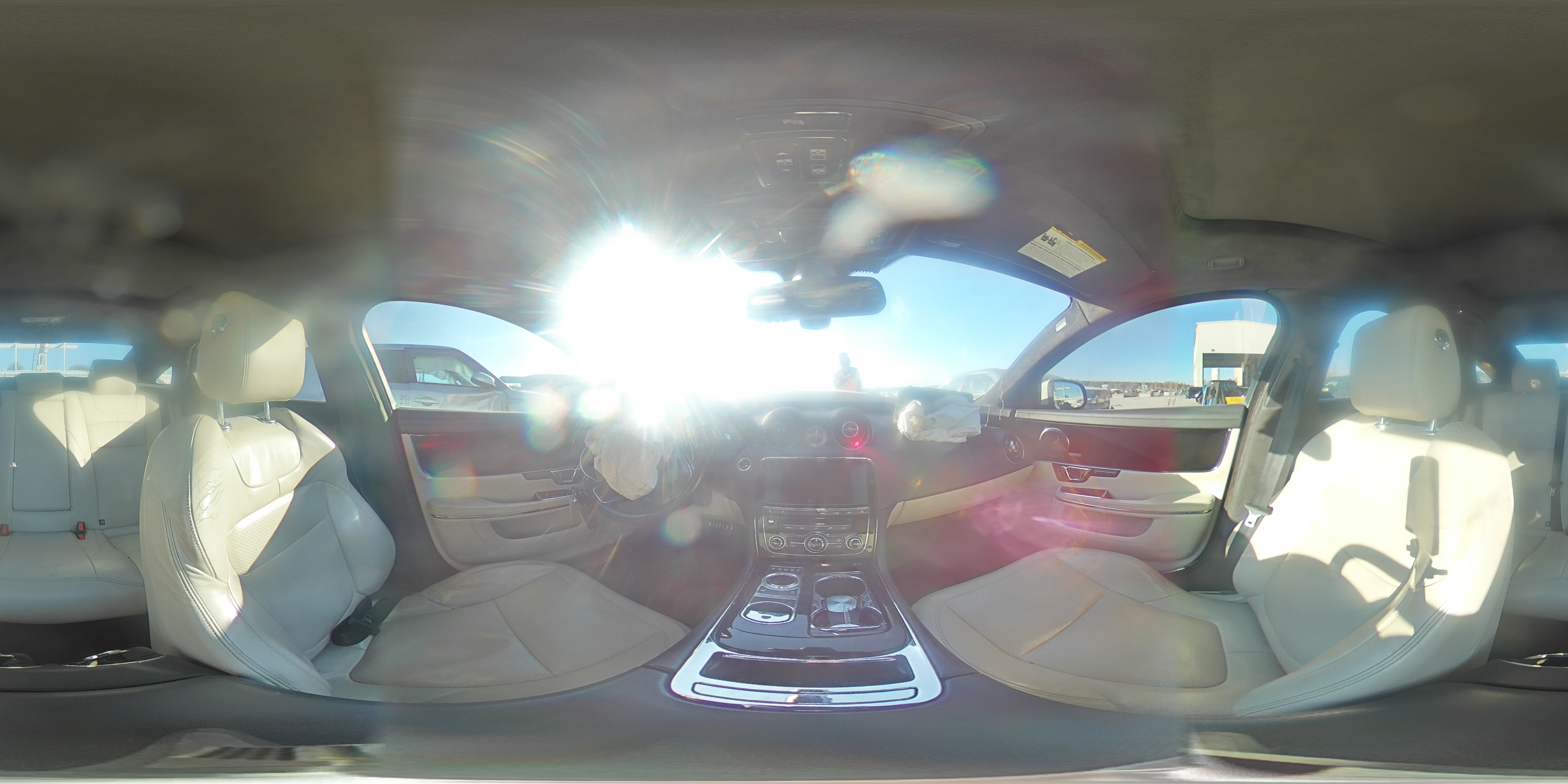 2015 Jaguar Xj VIN: SAJWA1CZ2F8V84842 Lot: 90904355