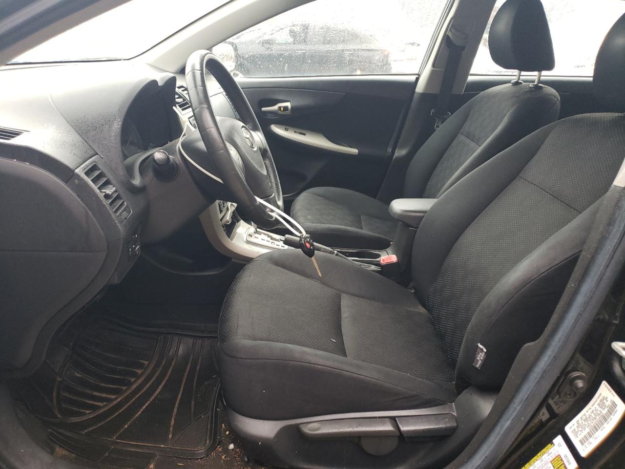 2010 Toyota Corolla Base VIN: 1NXBU4EE5AZ360864 Lot: 85682155