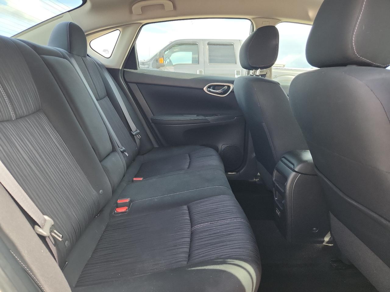 2018 Nissan Sentra S VIN: 3N1AB7AP9JY318437 Lot: 85699945