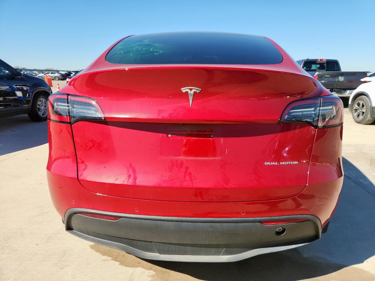 2022 Tesla Model Y VIN: 7SAYGDEE0NA015651 Lot: 86467635