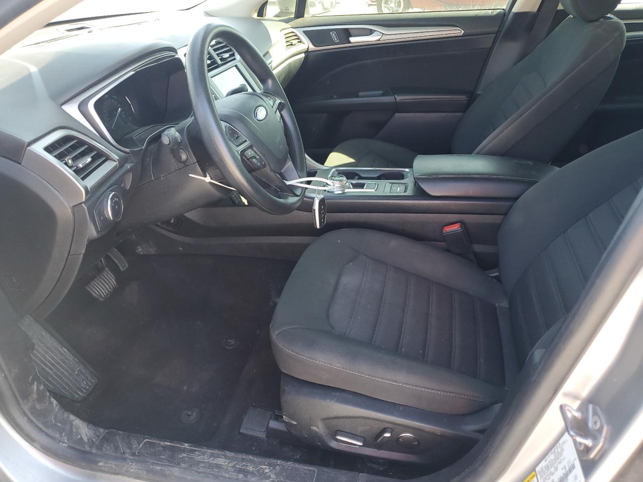 2020 Ford Fusion Se VIN: 3FA6P0HDXLR215487 Lot: 87090515