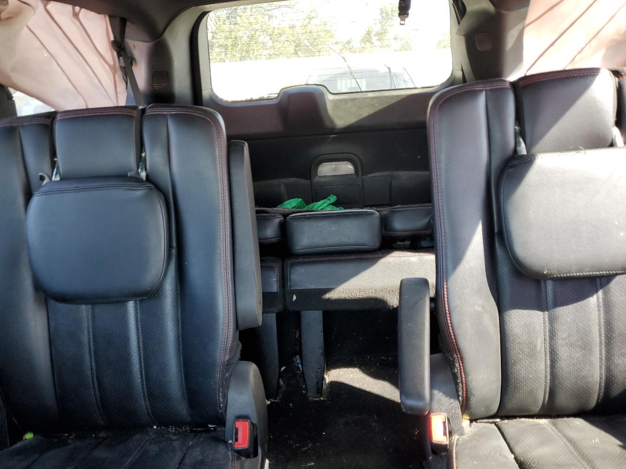 2013 Dodge Grand Caravan R/T VIN: 2C4RDGEG4DR587549 Lot: 85902185