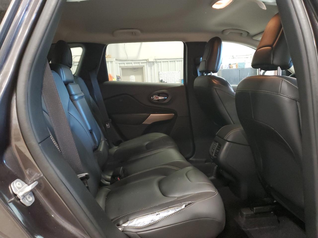 2017 Jeep Cherokee Limited VIN: 1C4PJMDS1HW645117 Lot: 90447025