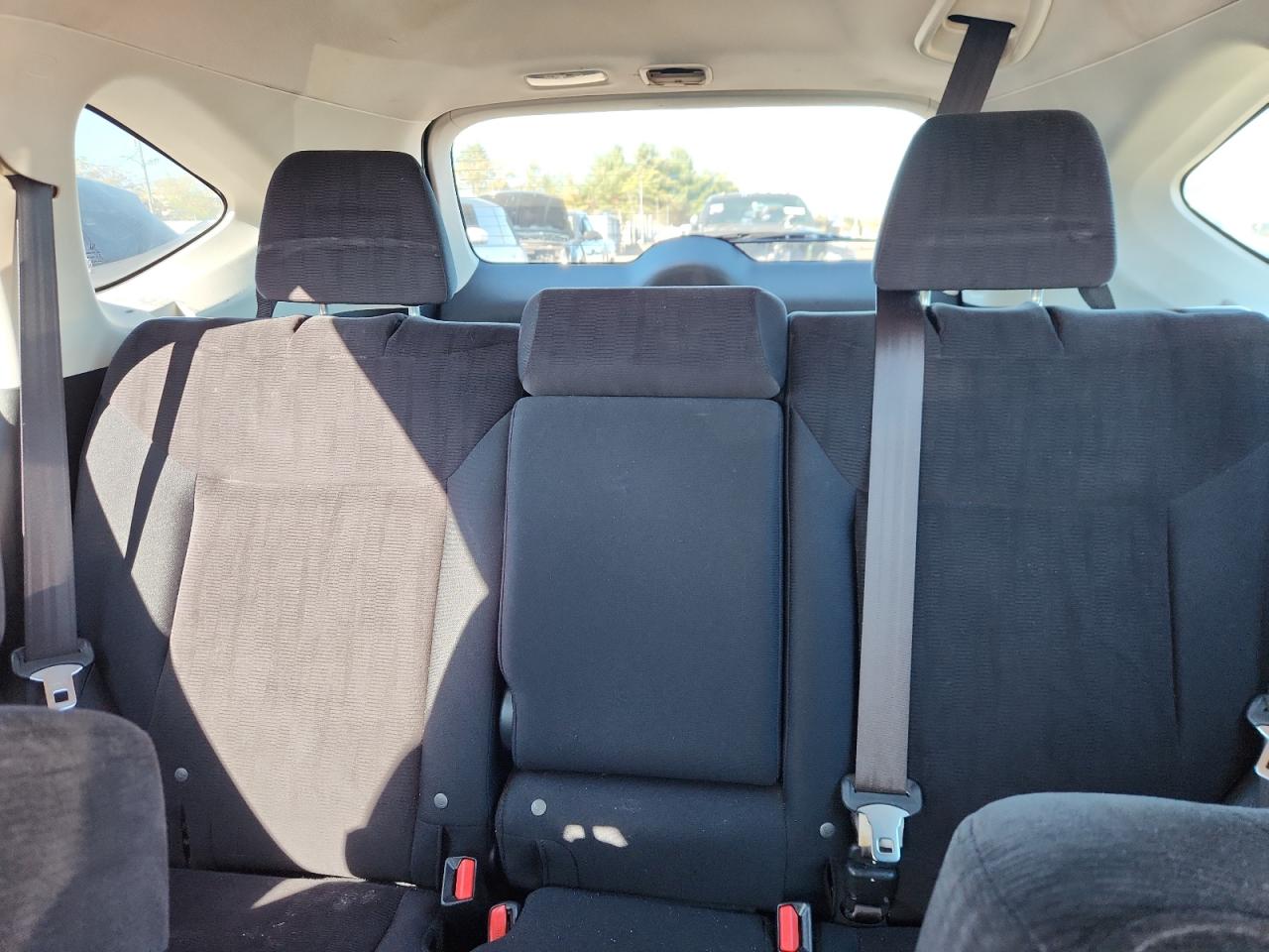 2014 Honda Cr-V Lx VIN: 2HKRM4H37EH610666 Lot: 86057875