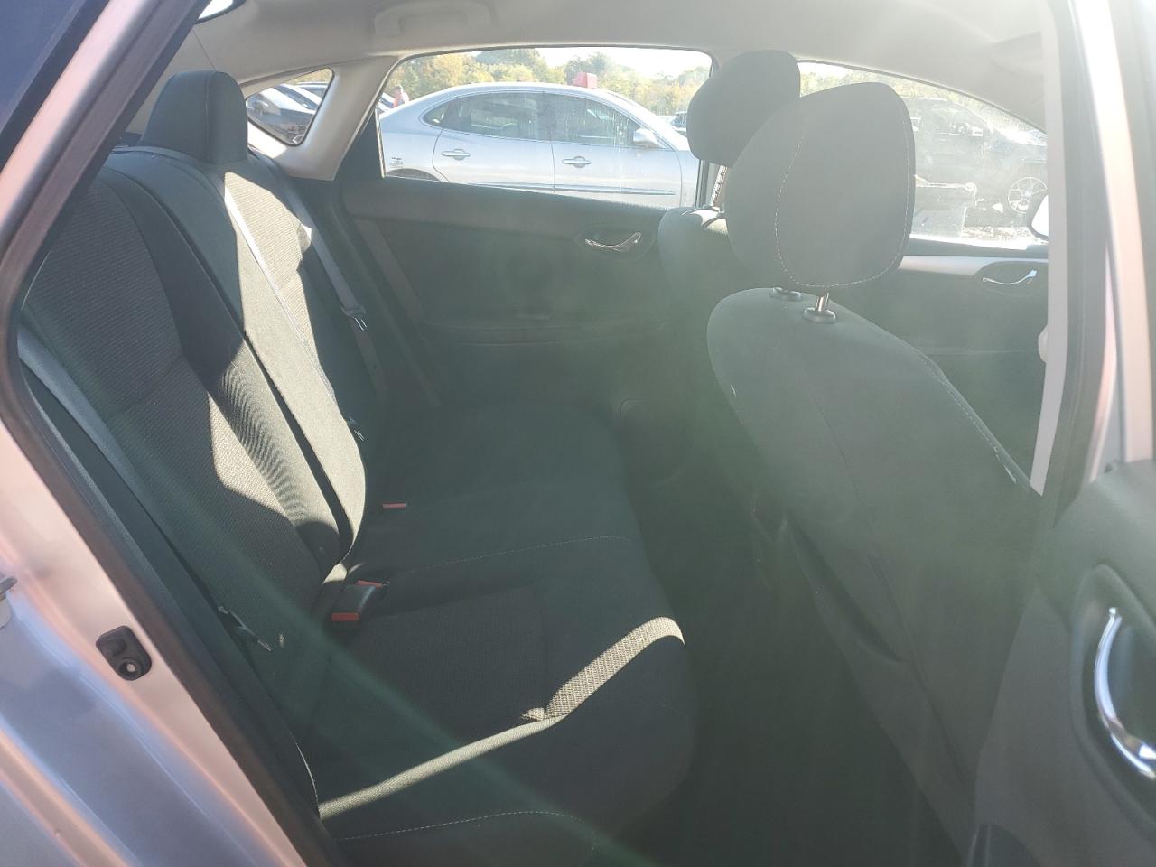 2019 Nissan Sentra S VIN: 3N1AB7AP4KY250873 Lot: 84900165