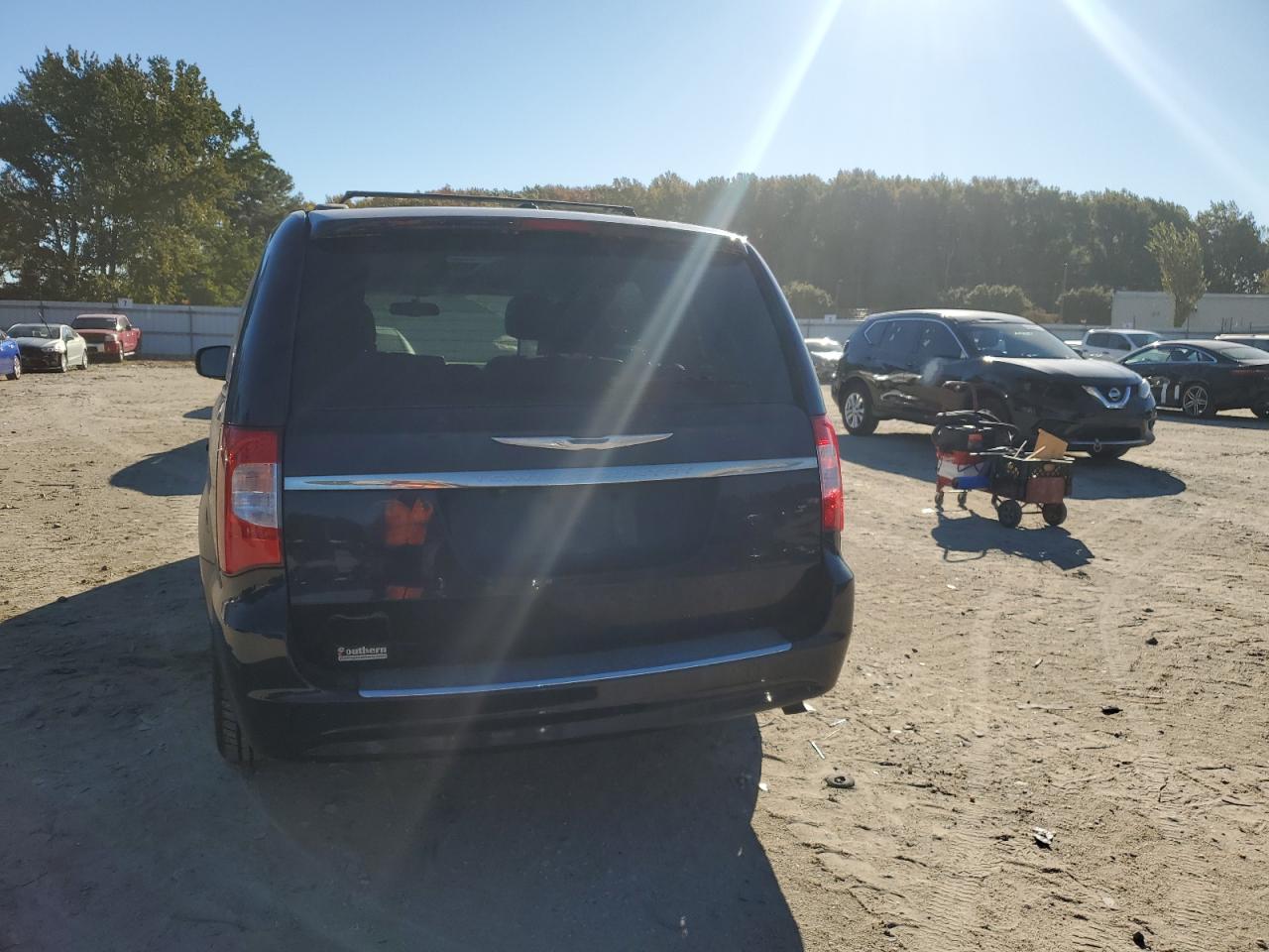2015 Chrysler Town & Country Touring VIN: 2C4RC1BG6FR629470 Lot: 86842695