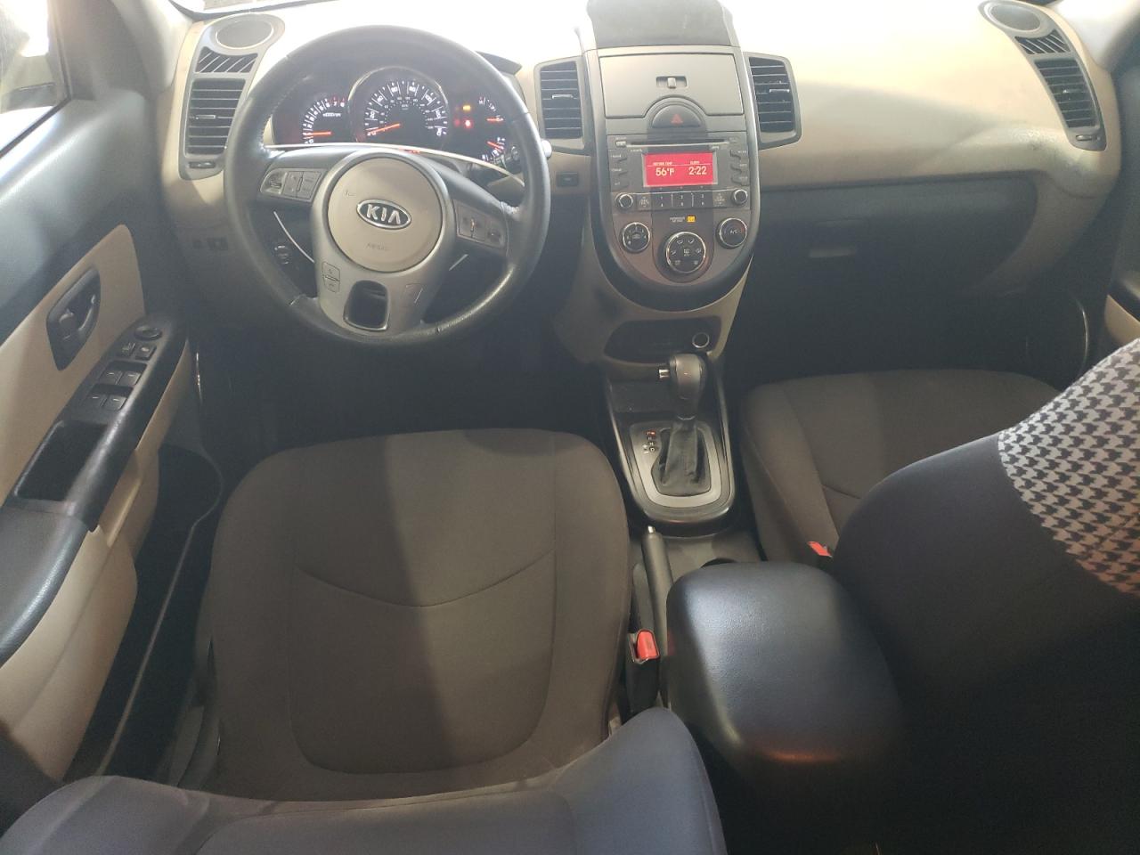 2011 Kia Soul + VIN: KNDJT2A24B7240380 Lot: 84935415