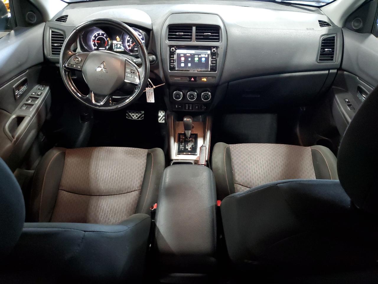 2018 Mitsubishi Outlander Sport Es VIN: JA4AR3AU3JZ020960 Lot: 85414225