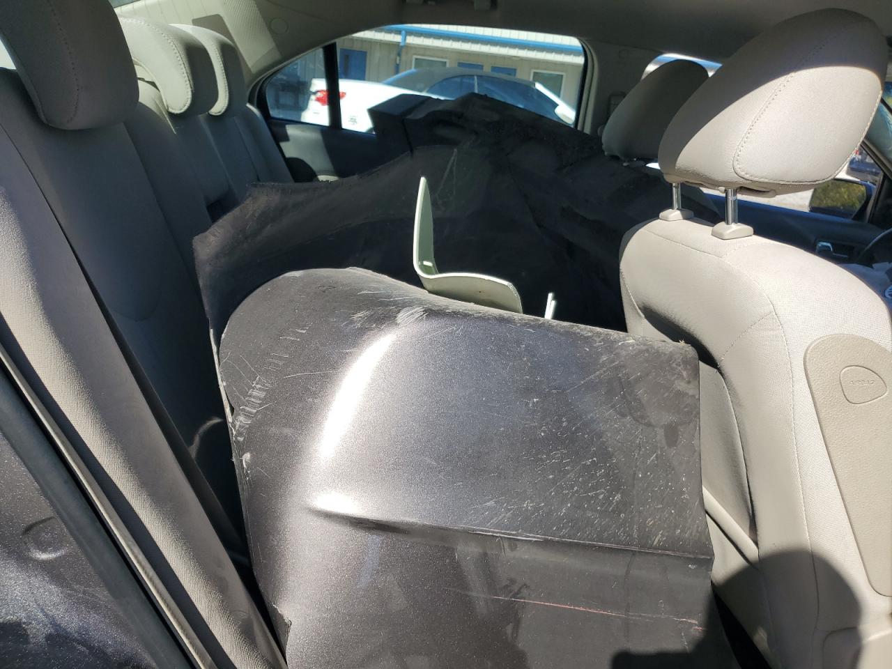 2010 Mercury Milan VIN: 3MEHM0HAXAR626210 Lot: 87242145