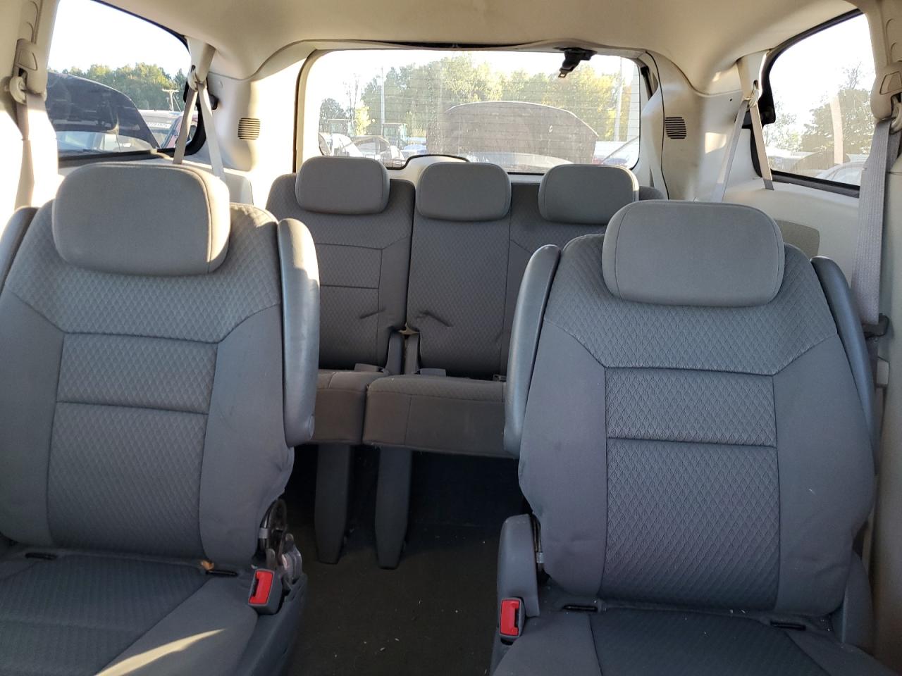 2010 Chrysler Town & Country Touring VIN: 2A4RR5D10AR278220 Lot: 85704635