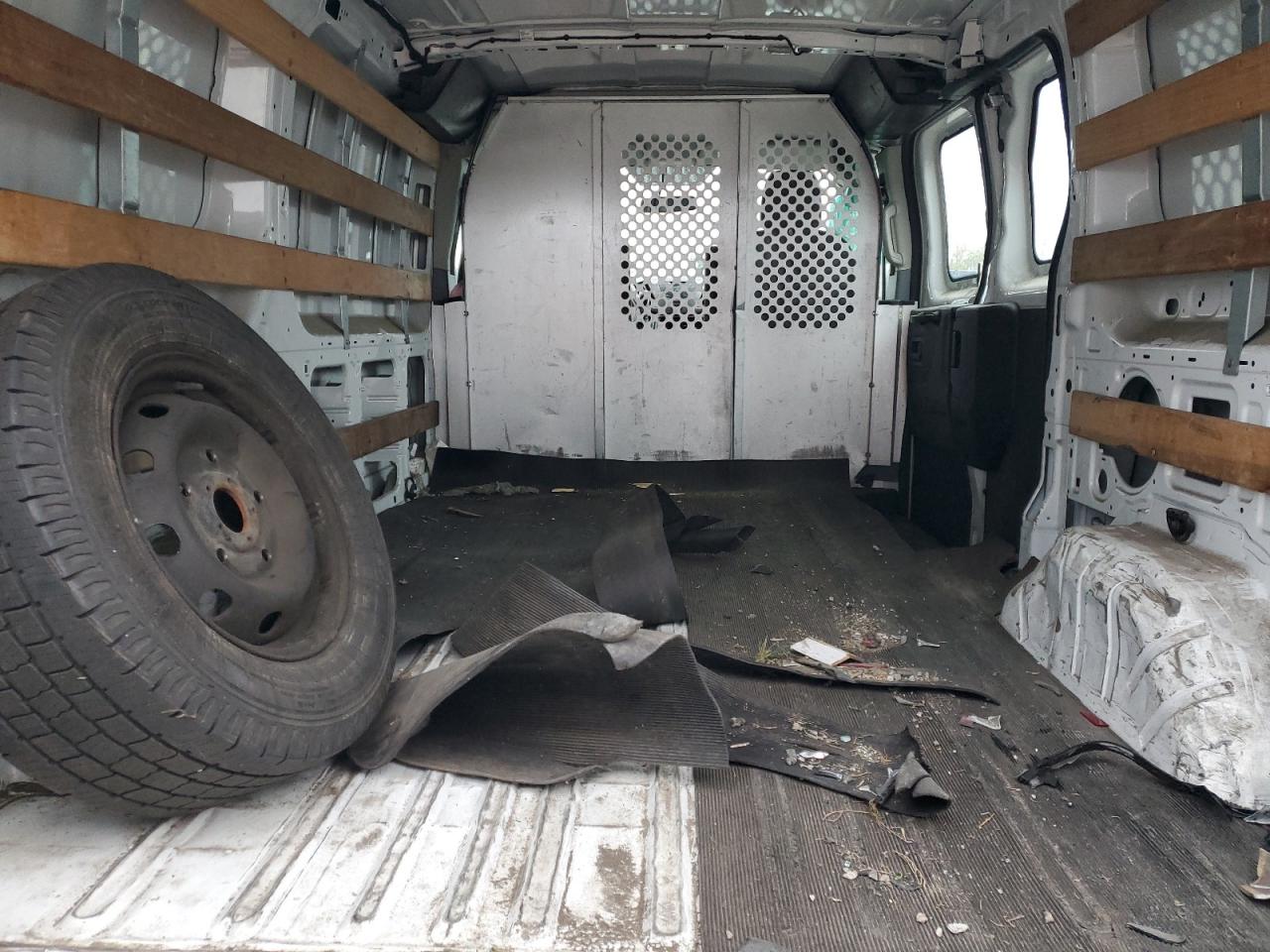 2016 Ford Transit 250 Delivery Van VIN: 1FTYR1ZM5GKA86702 Lot: 87466975