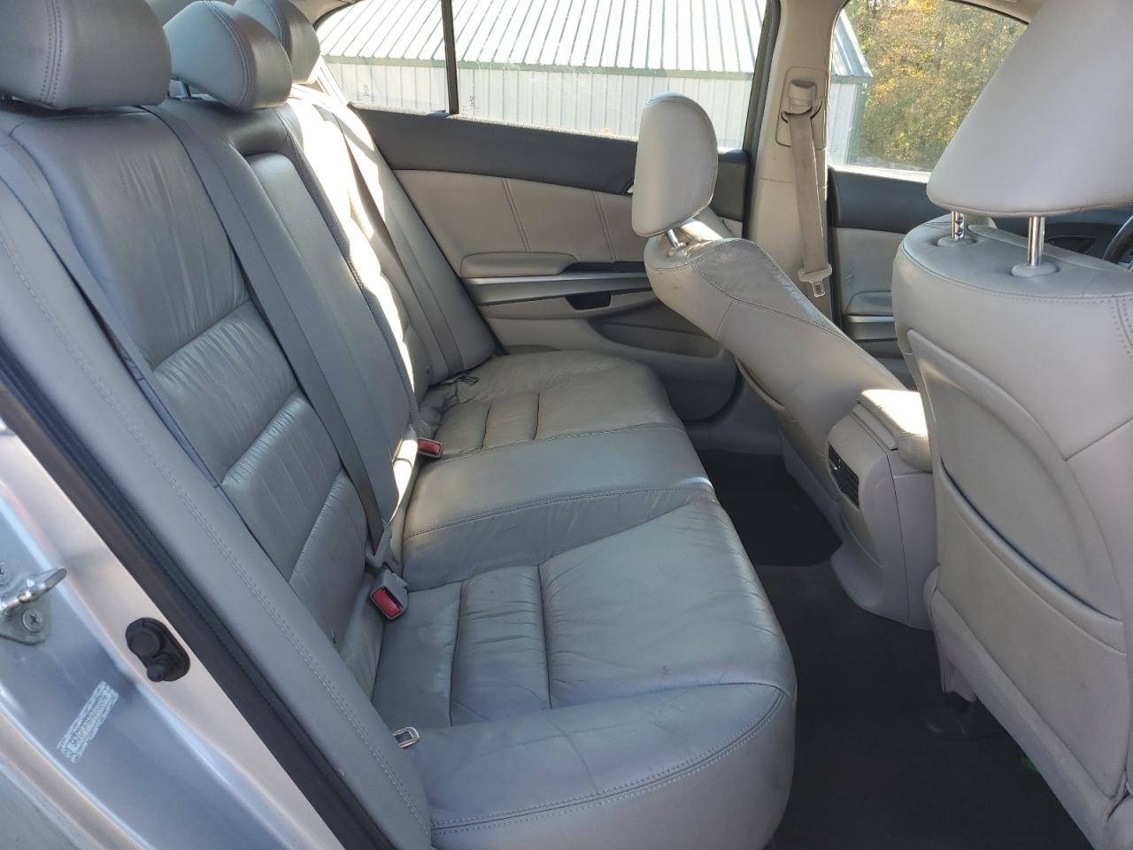 2010 Honda Accord Exl VIN: 5KBCP3F87AB003196 Lot: 85723905