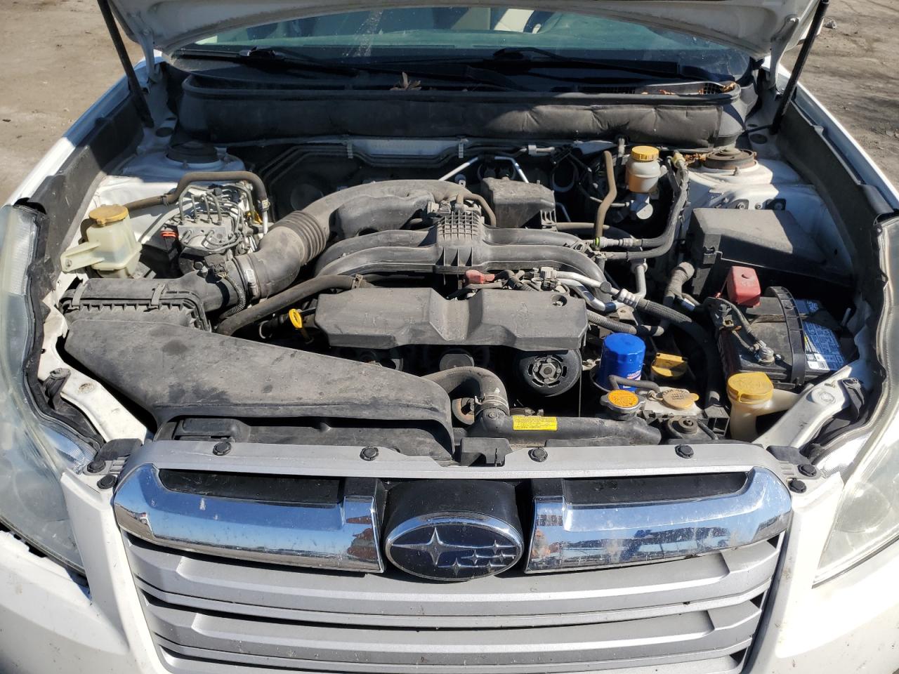 2014 Subaru Outback 2.5I Premium VIN: 4S4BRCCC1E3265257 Lot: 81985155