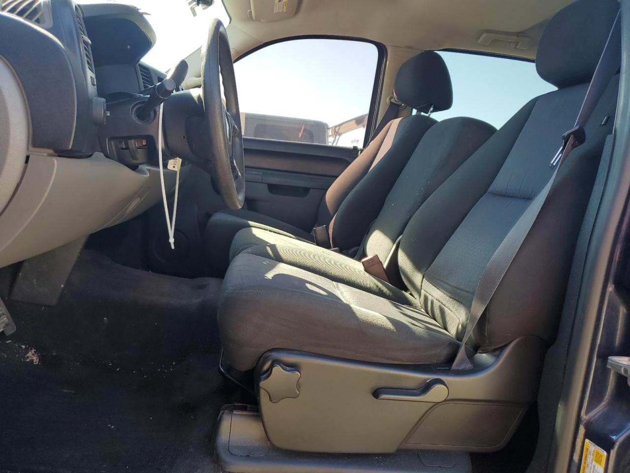 2011 Chevrolet Silverado C1500 Ls VIN: 3GCPCREA5BG157260 Lot: 82415355