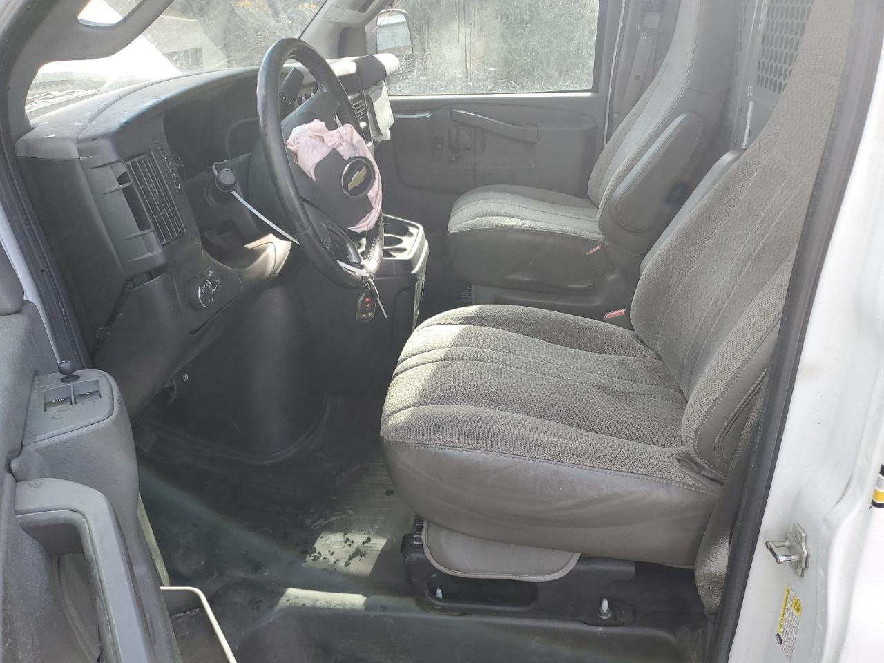 2016 Chevrolet Express G3500 VIN: 1GCZGGFG2G1340545 Lot: 84932365