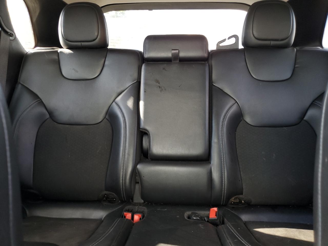 2020 Jeep Cherokee Latitude Plus VIN: 1C4PJMLB9LD590972 Lot: 85169105