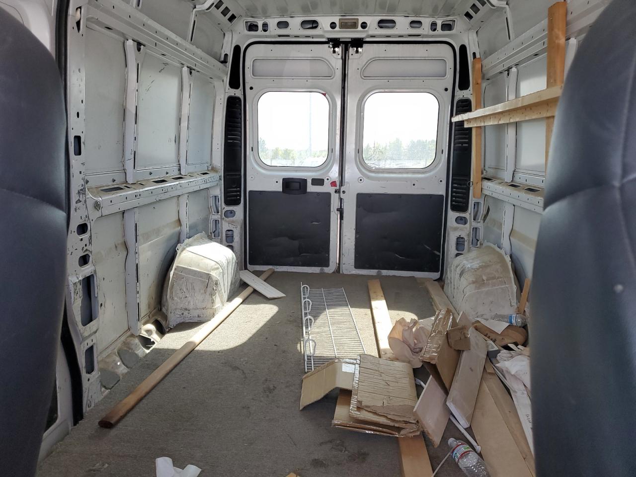 2017 Ram Promaster 2500 2500 High VIN: 3C6TRVDGXHE547049 Lot: 82526355