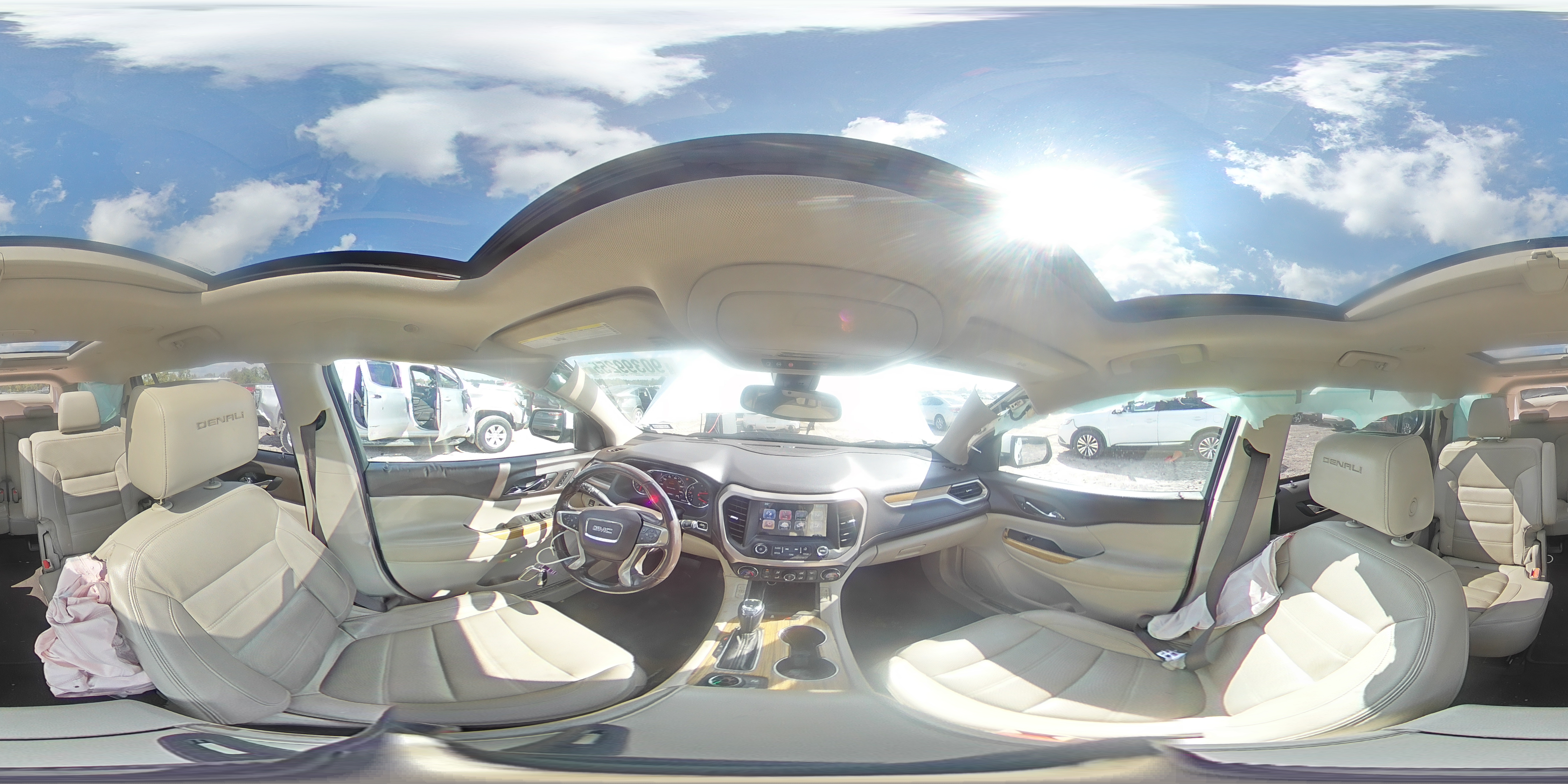 2018 GMC Acadia Denali VIN: 1GKKNXLS8JZ100798 Lot: 90399255