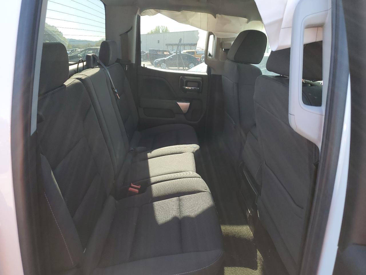 2018 Chevrolet Silverado K1500 Lt VIN: 1GCVKREC7JZ245303 Lot: 82179155