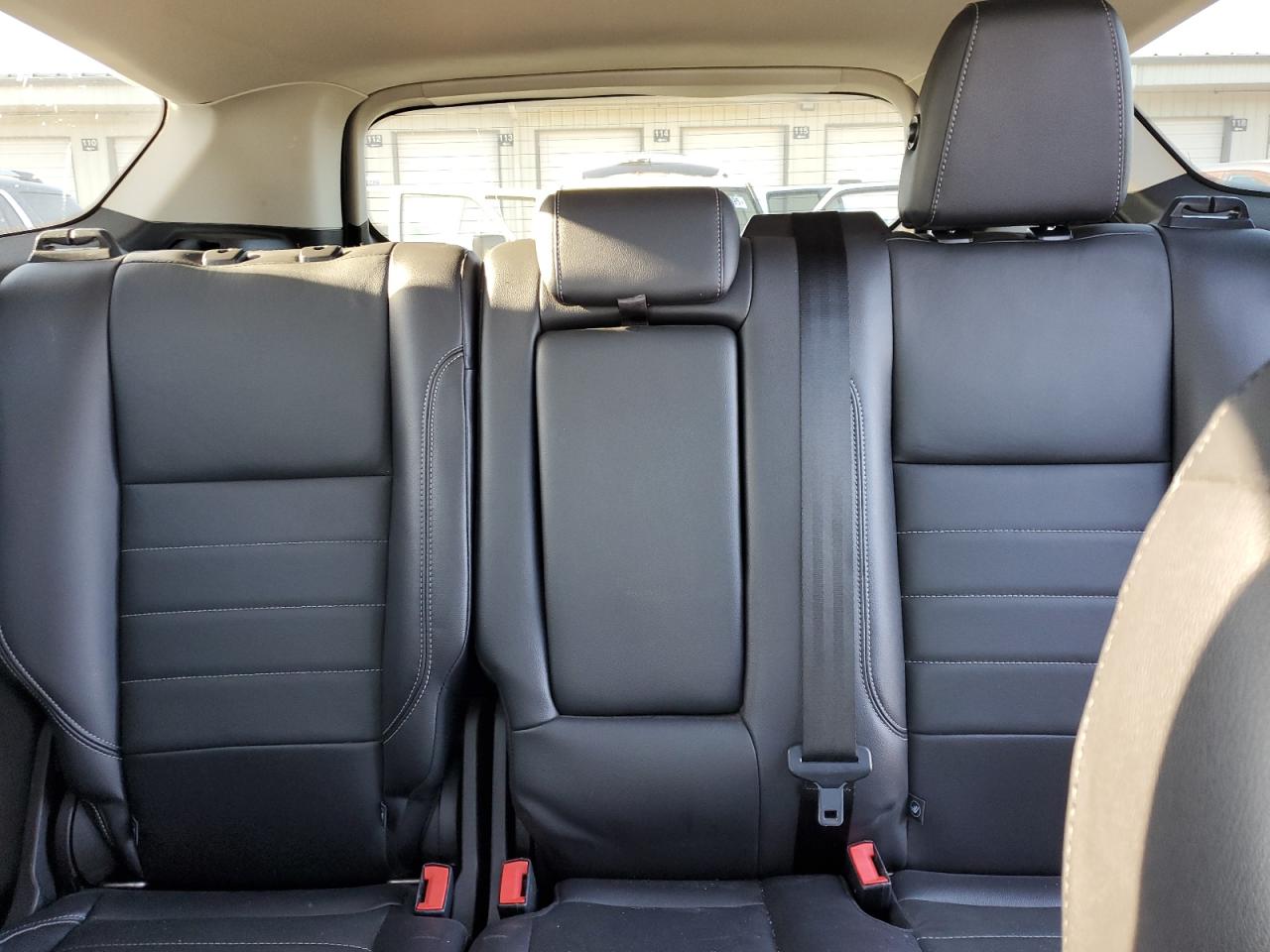 2016 Ford Escape Titanium VIN: 1FMCU9J99GUB59617 Lot: 86448225