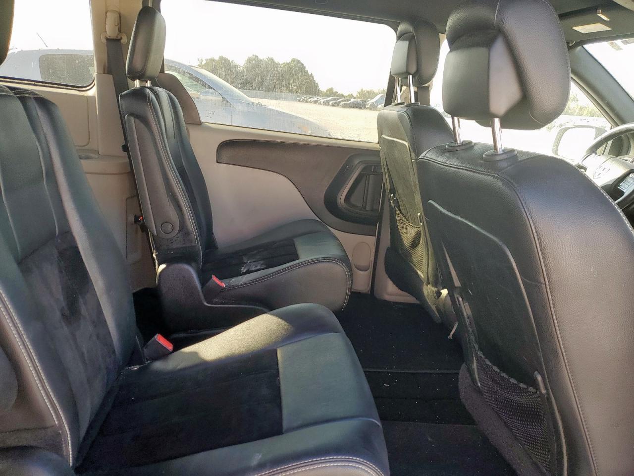 2018 Dodge Grand Caravan Sxt VIN: 2C4RDGCG1JR238783 Lot: 85930915