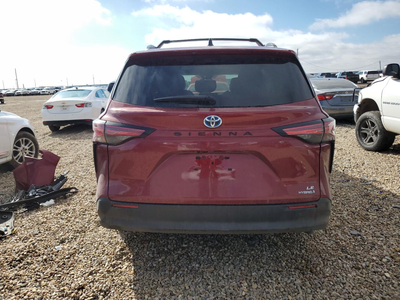 2022 Toyota Sienna Le VIN: 5TDKRKEC6NS136196 Lot: 90066105