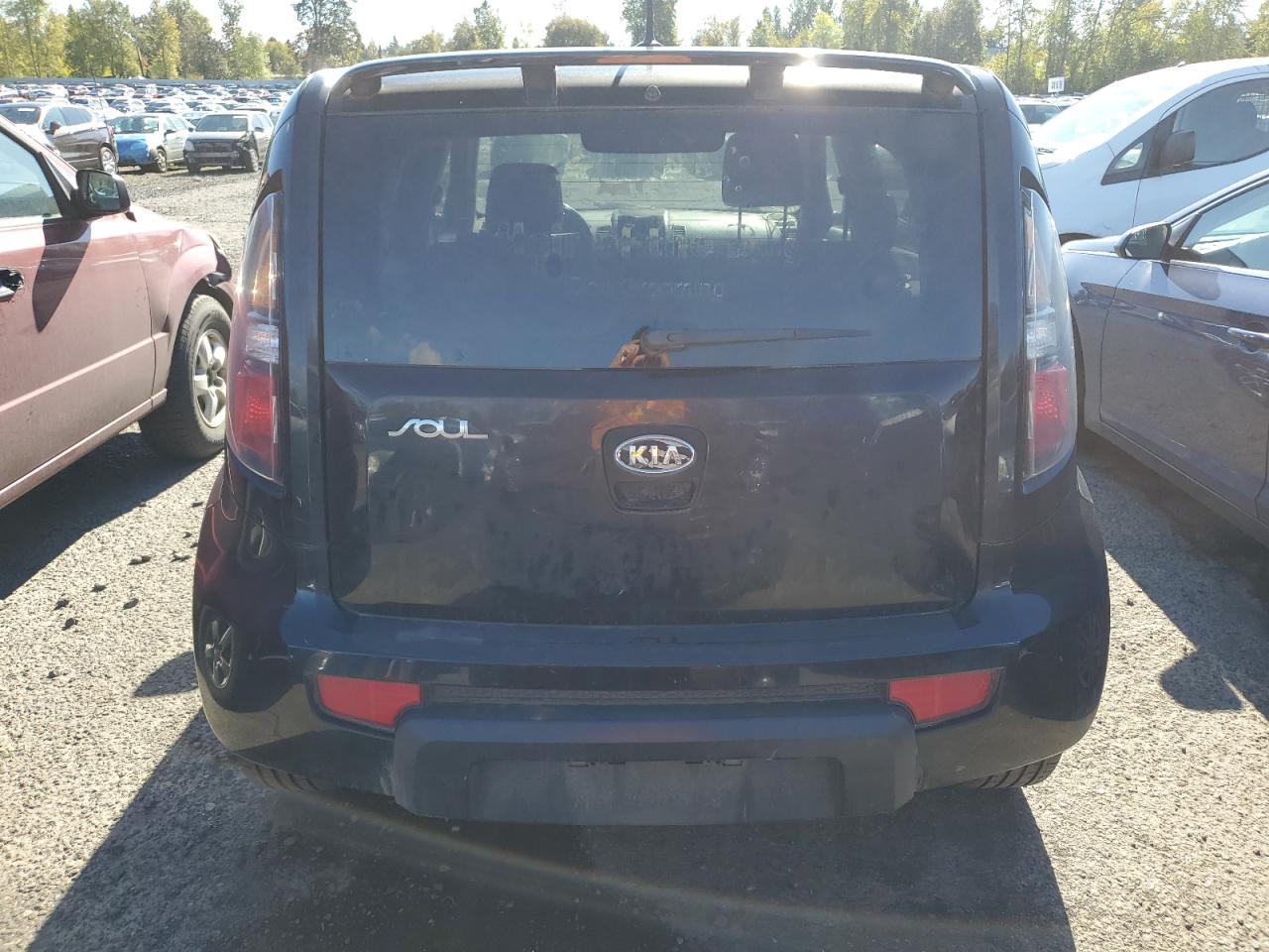 2010 Kia Soul + VIN: KNDJT2A29A7128804 Lot: 65990895
