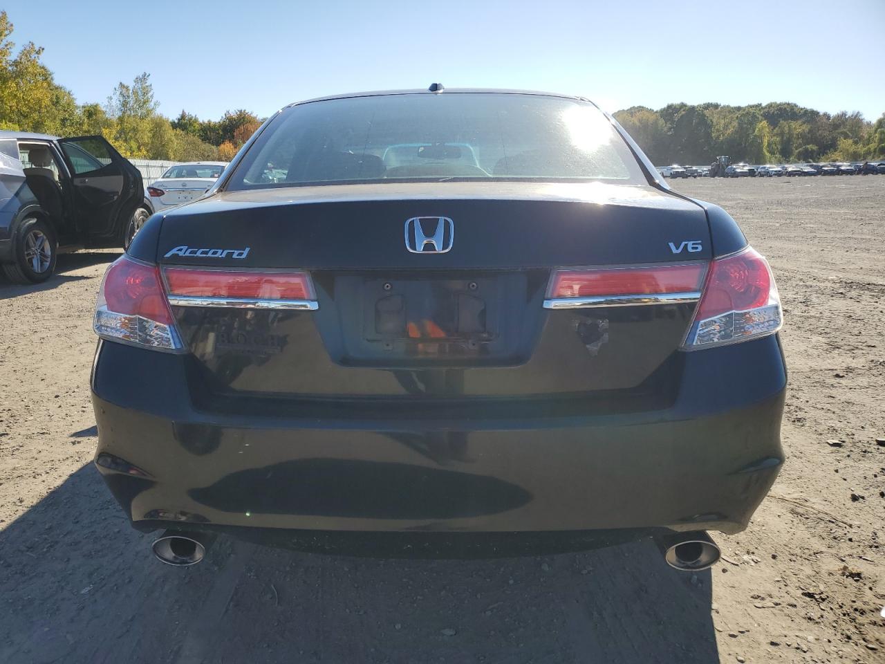 2012 Honda Accord Exl VIN: 1HGCP3F80CA042305 Lot: 85742035