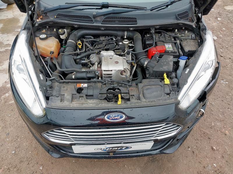 2015 FORD FIESTA TITANIUM TURBO 