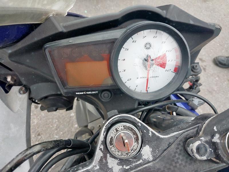 2013 YAMAHA YZF R125 