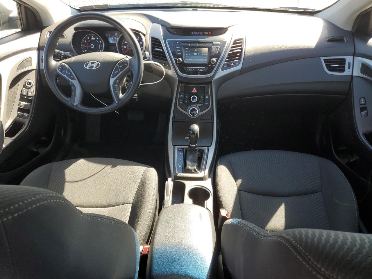 2015 Hyundai Elantra Se VIN: 5NPDH4AE6FH588266 Lot: 85305175