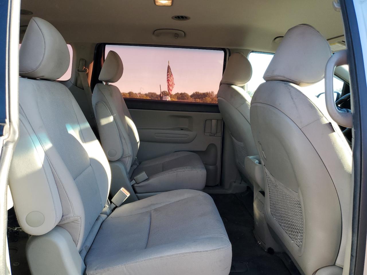 2020 Kia Sedona L VIN: KNDMA5C13L6596111 Lot: 85728575