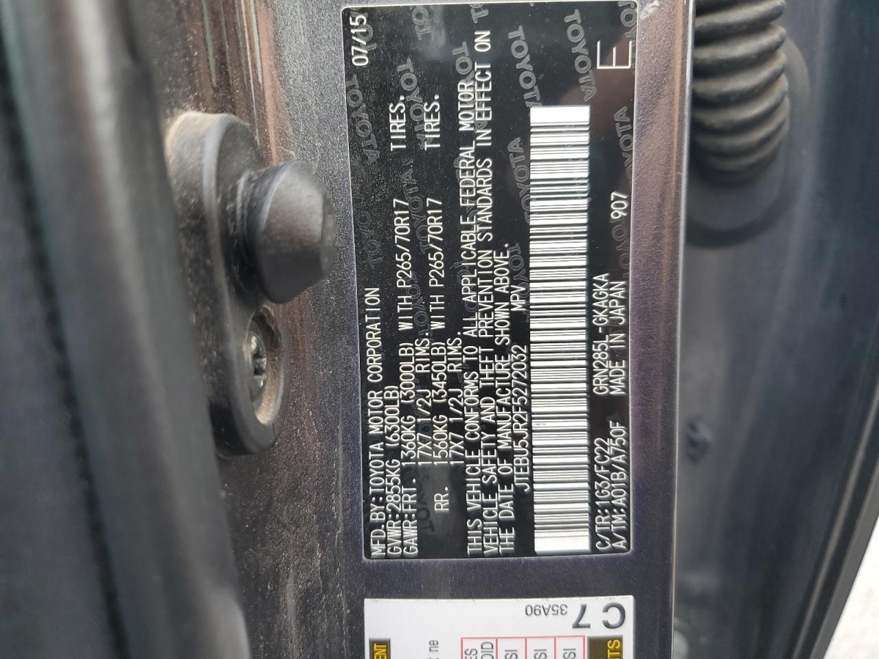 2015 Toyota 4Runner Sr5/Sr5 Premium VIN: JTEBU5JR2F5272032 Lot: 82373555