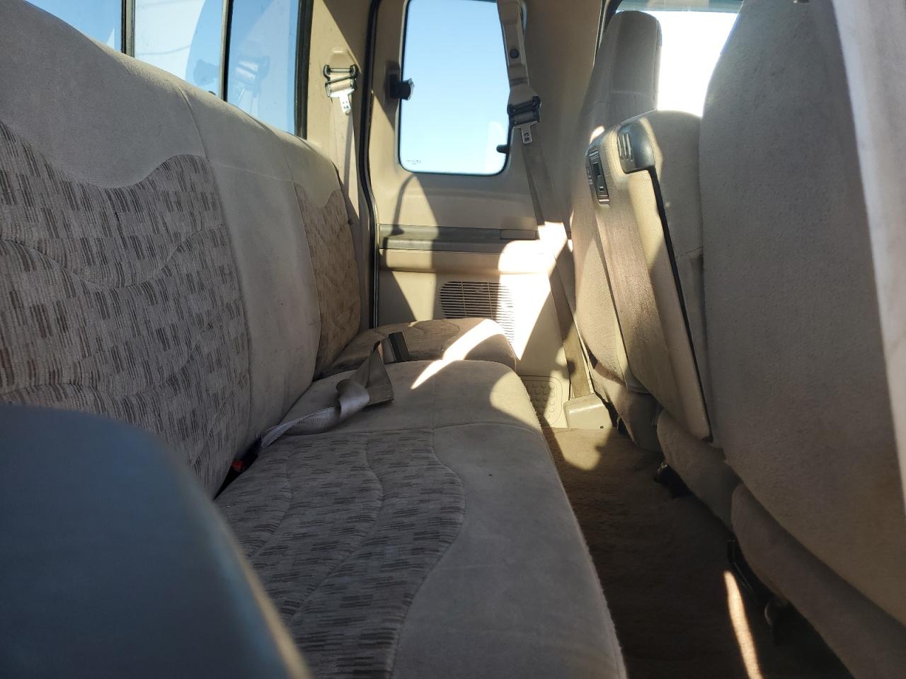 2000 Ford F250 Super Duty VIN: 1FTNX20FXYEC14994 Lot: 84796375