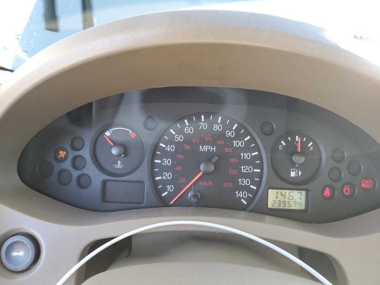 2005 Ford Focus Zx4 VIN: 1FAFP34N55W276388 Lot: 82269785