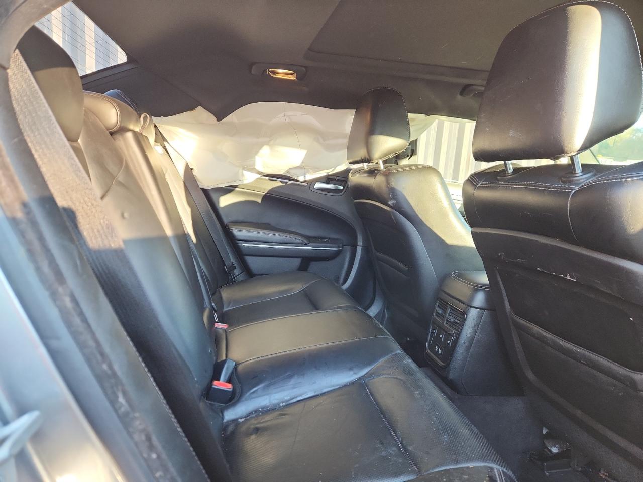 2018 Chrysler 300 S VIN: 2C3CCAGG1JH321186 Lot: 90144345