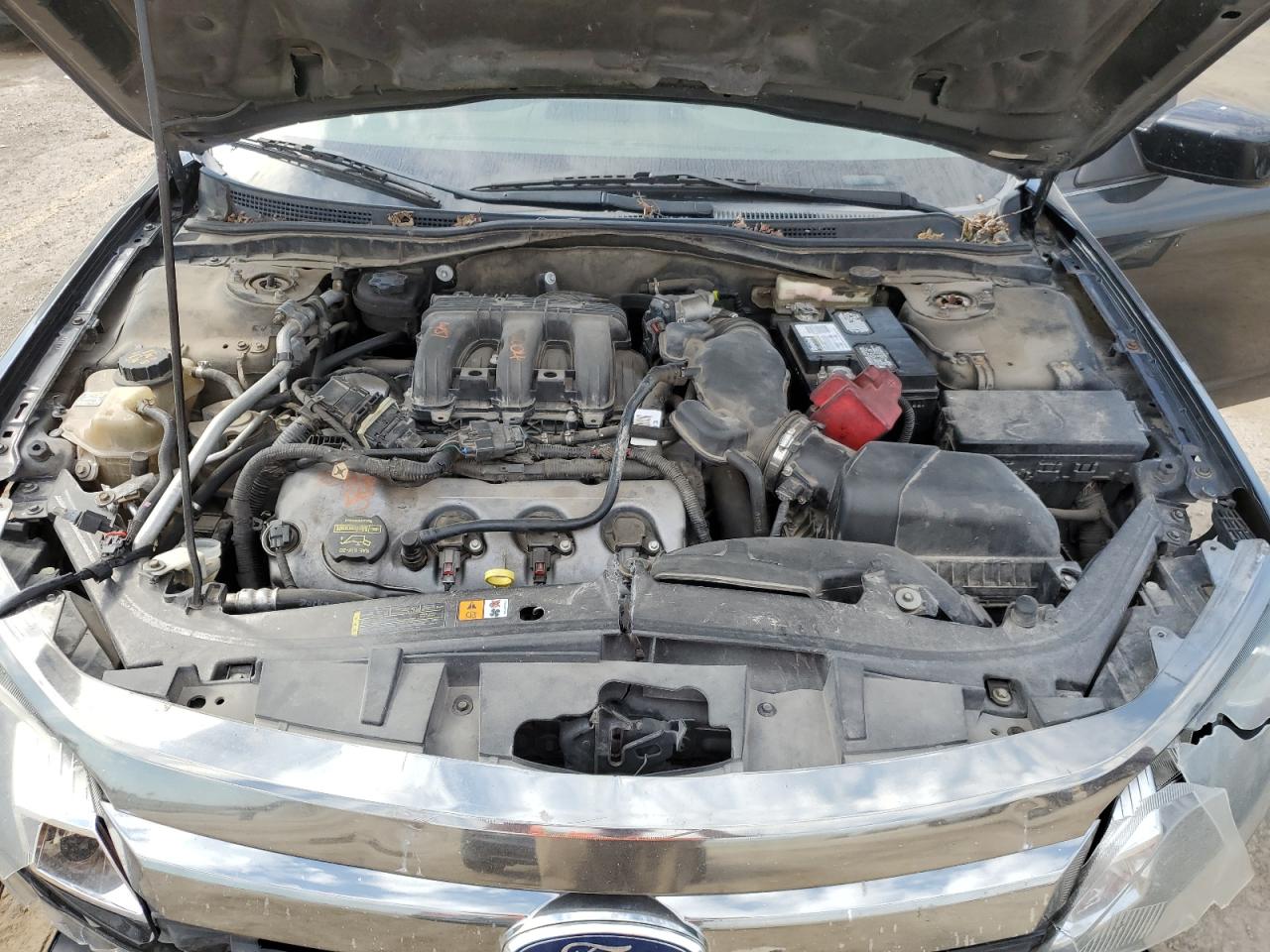 2011 Ford Fusion Sport VIN: 3FAHP0KC8BR204043 Lot: 84979495