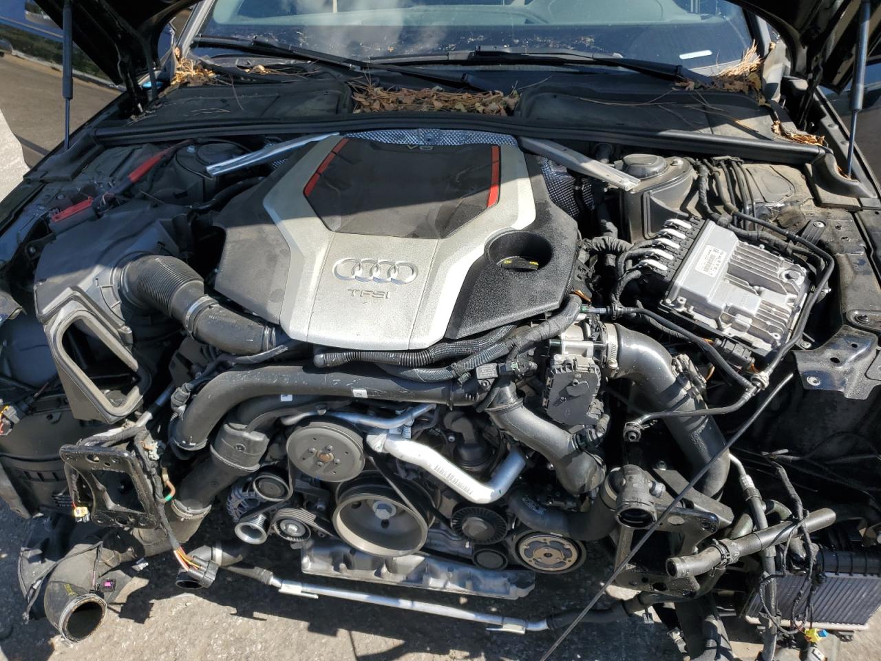 2018 Audi S4 Premium Plus VIN: WAUB4AF43JA137567 Lot: 82318385