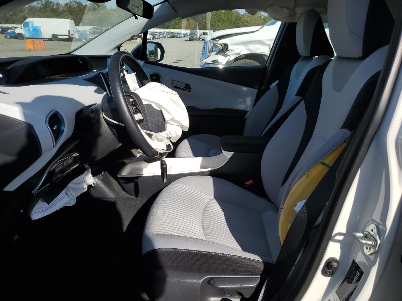 2018 Toyota Prius Prime VIN: JTDKARFP5J3094570 Lot: 85179995