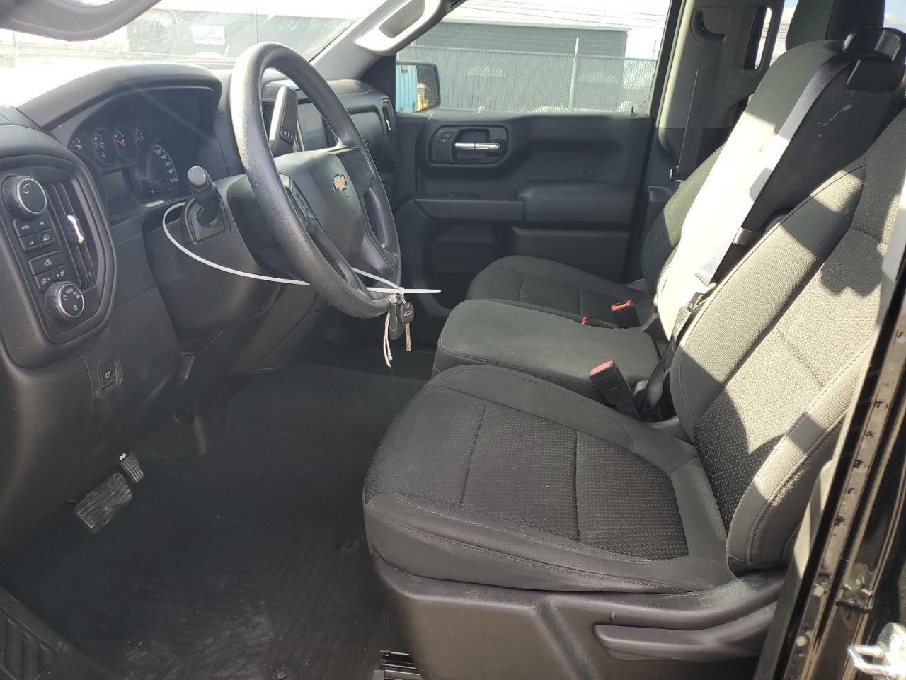 2021 Chevrolet Silverado K1500 Custom VIN: 1GCRYBEK5MZ374515 Lot: 84829115