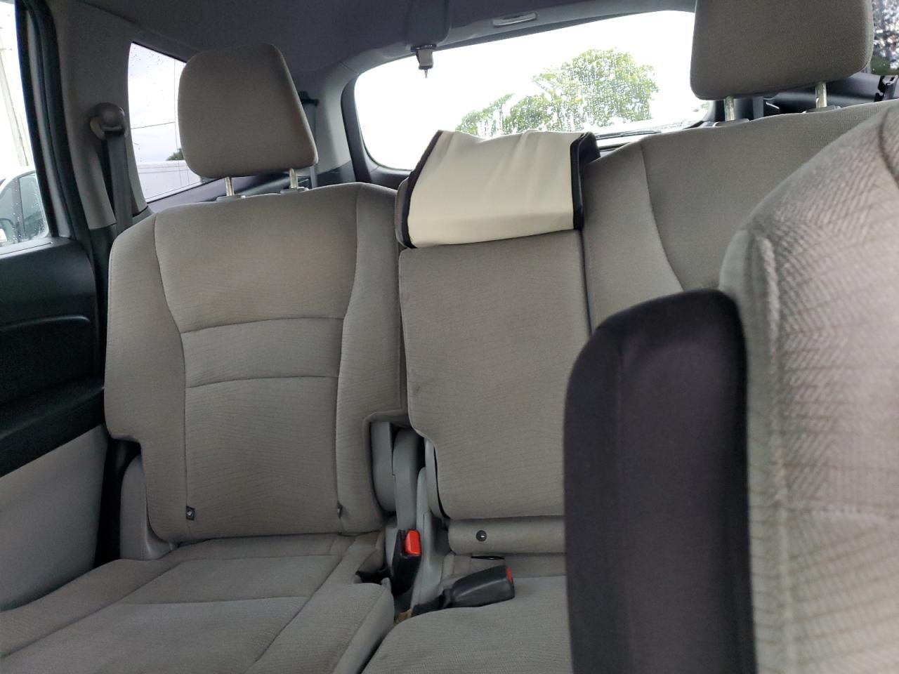 2016 Honda Pilot Lx VIN: 5FNYF5H18GB040561 Lot: 85473135