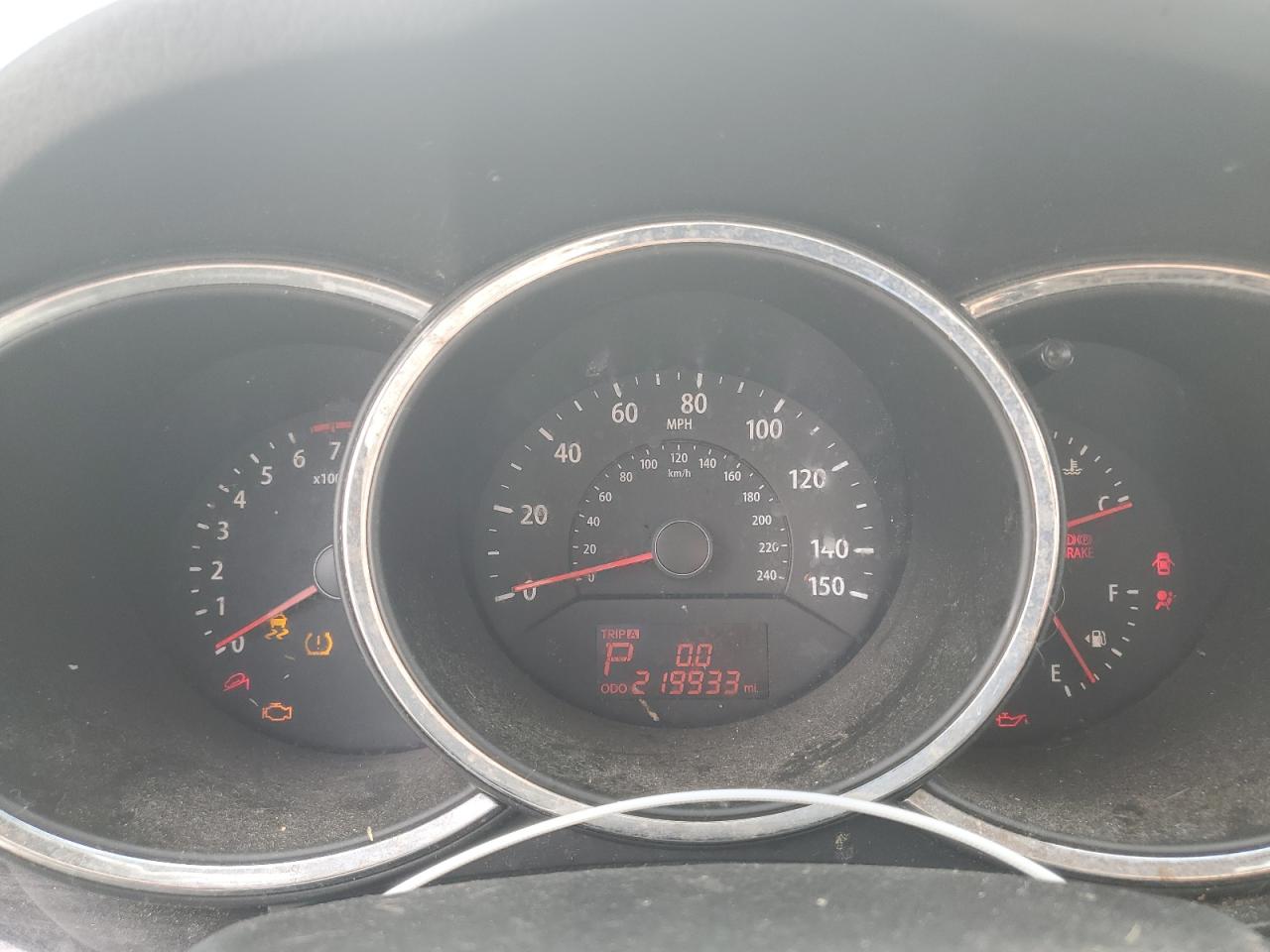 2011 Kia Sorento Base VIN: 5XYKT3A17BG176193 Lot: 82312455