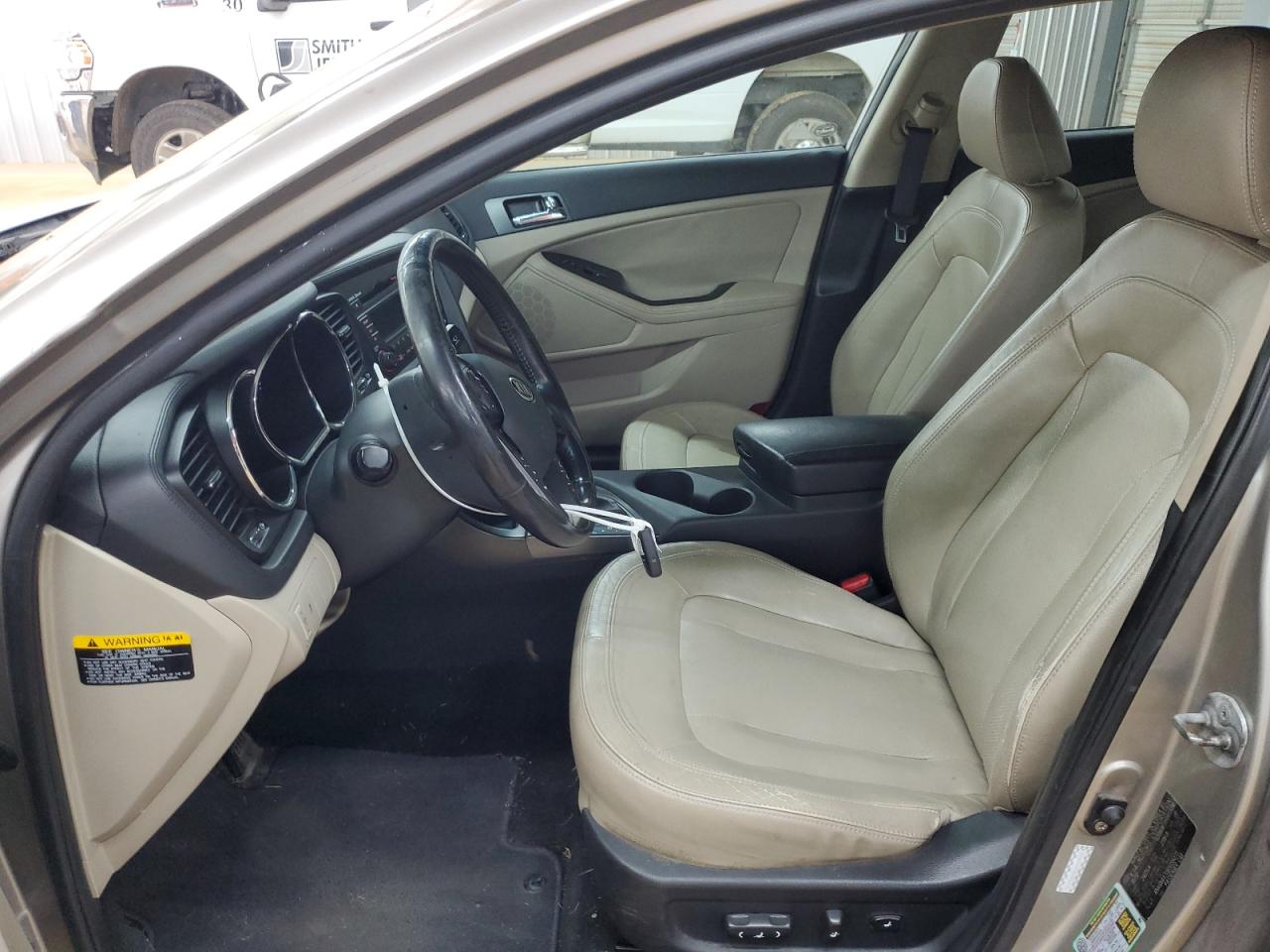 2011 Kia Optima Ex VIN: KNAGN4A70B5056073 Lot: 85302315