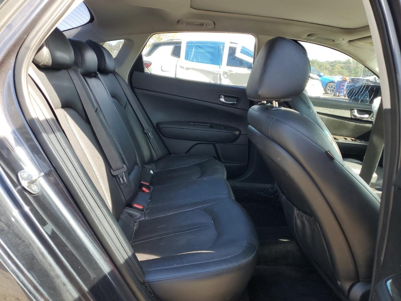 2018 Kia Optima Ex VIN: 5XXGU4L38JG203458 Lot: 81973935