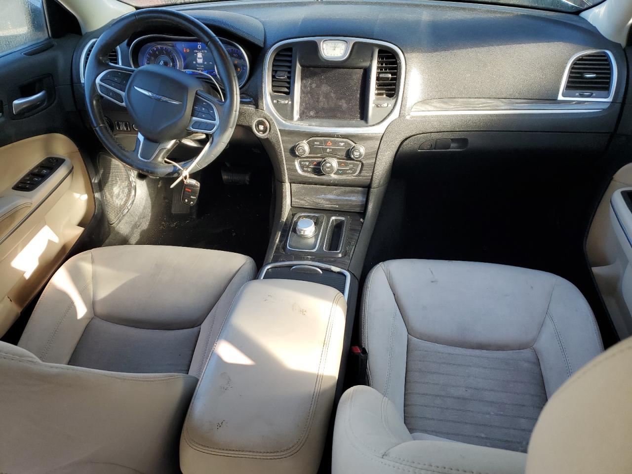 2020 Chrysler 300 Touring VIN: 2C3CCAAGXLH179027 Lot: 86766075