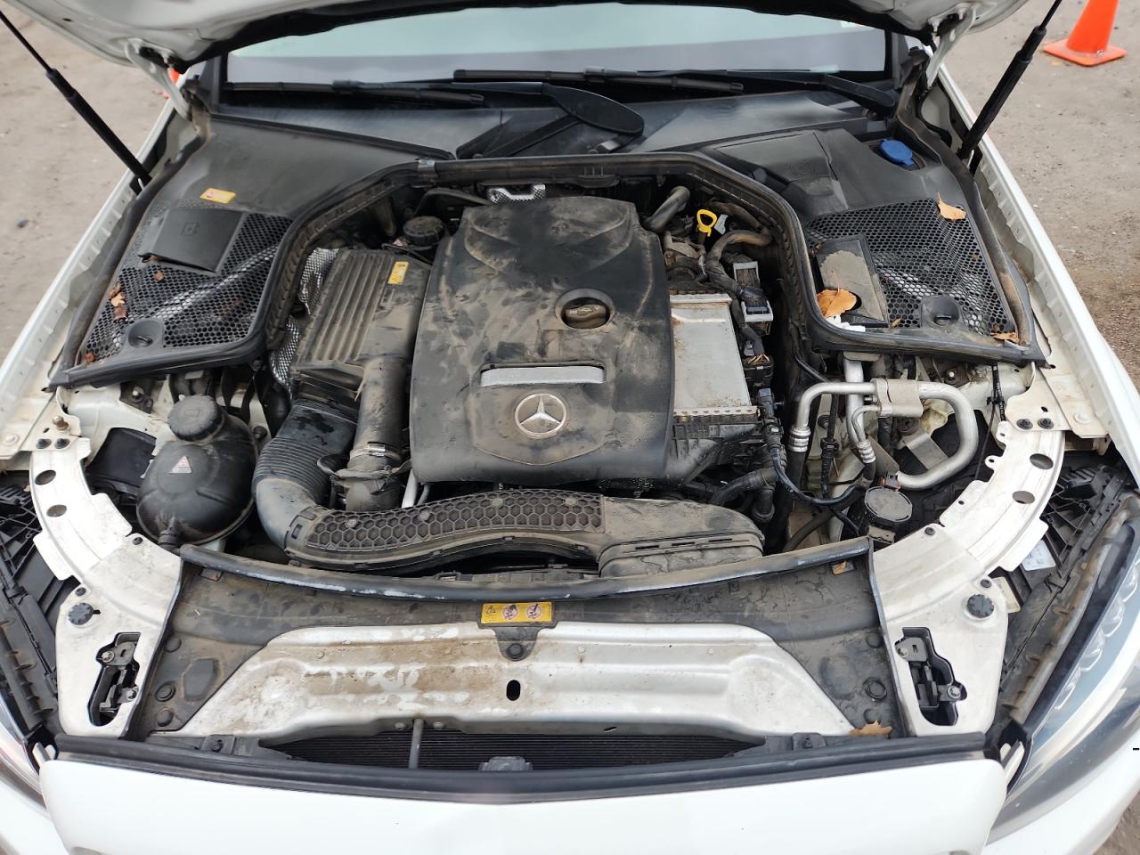 2016 Mercedes-Benz C 300 4Matic VIN: 55SWF4KB3GU152704 Lot: 84985645