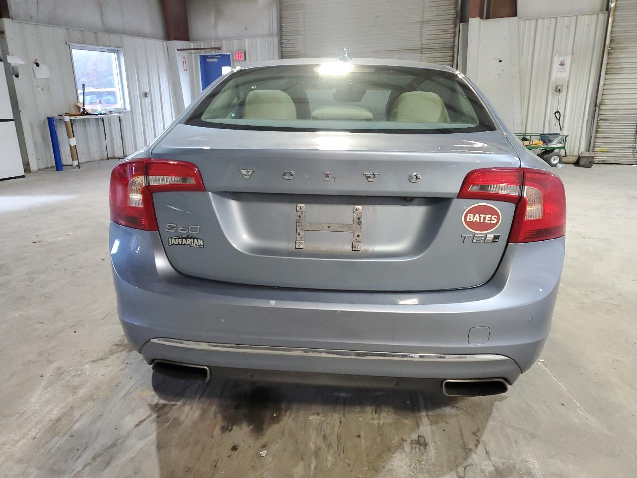 2017 Volvo S60 Platinum VIN: LYV402TM8HB153588 Lot: 90798405