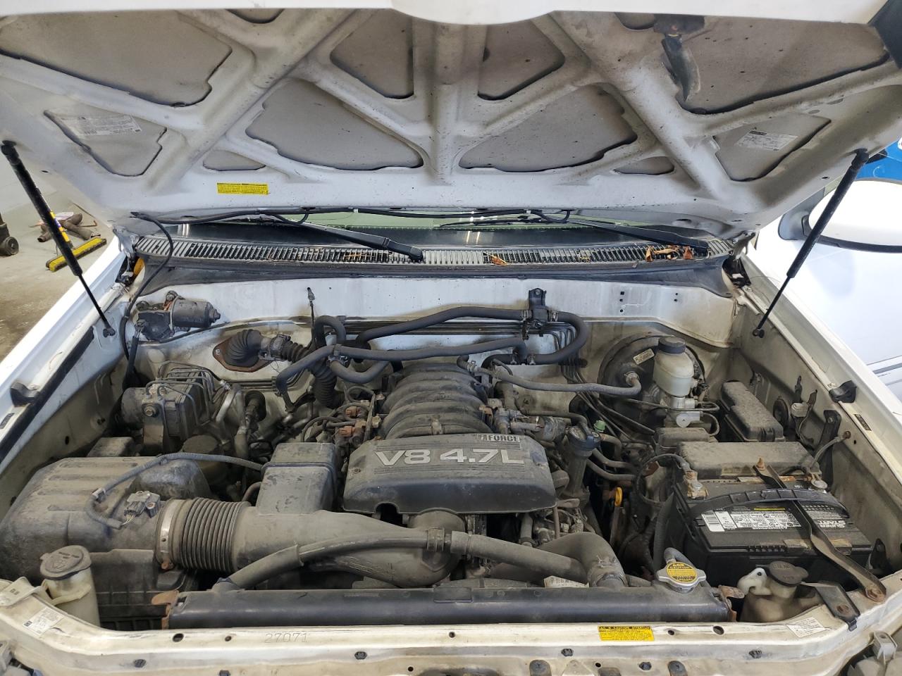 2005 Toyota Sequoia Sr5 VIN: 5TDZT34A65S239964 Lot: 85007865