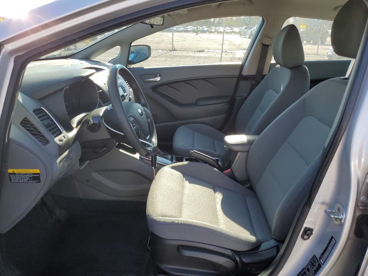 2017 Kia Forte Lx VIN: 3KPFK4A72HE041210 Lot: 82337385