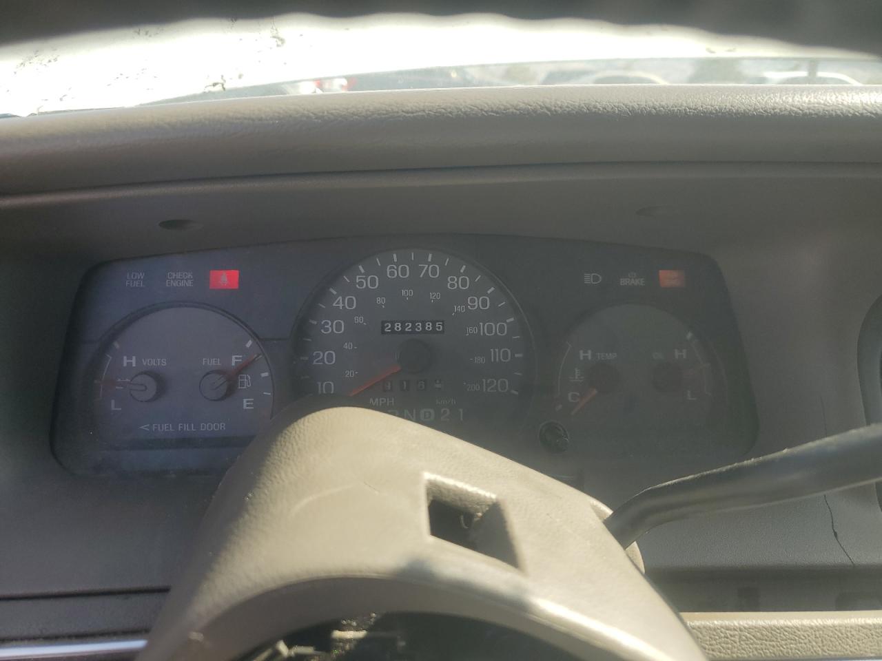 2003 Mercury Grand Marquis Ls VIN: 2MEFM75W43X675293 Lot: 86127025